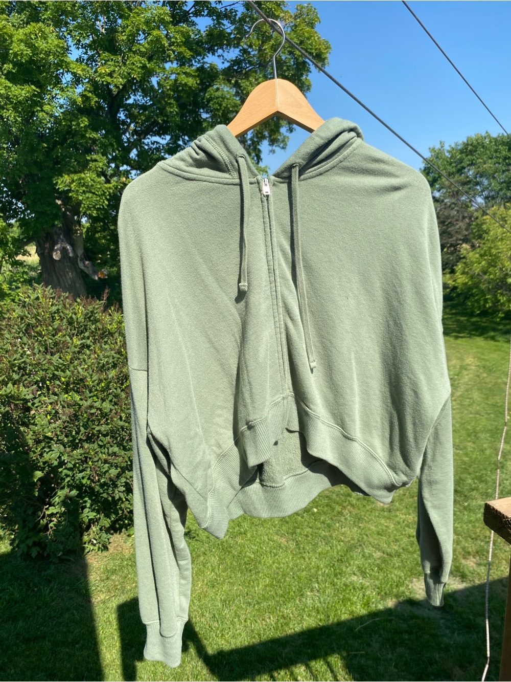 Hollister Cropped Sweater